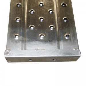 Tấm ván thép mạ kẽm 210 chiều rộng có lỗ 6 mm